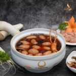 Bảo Ngọc Tiềm Thiên Trúc Hồng Sâm