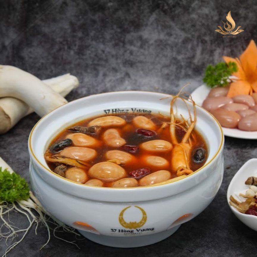 Bảo Ngọc Tiềm Thiên Trúc Hồng Sâm