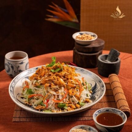 Tôm Nộm Non Sông