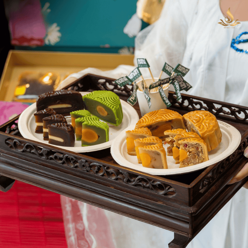 bánh trung thu kim ngư du nguyệt