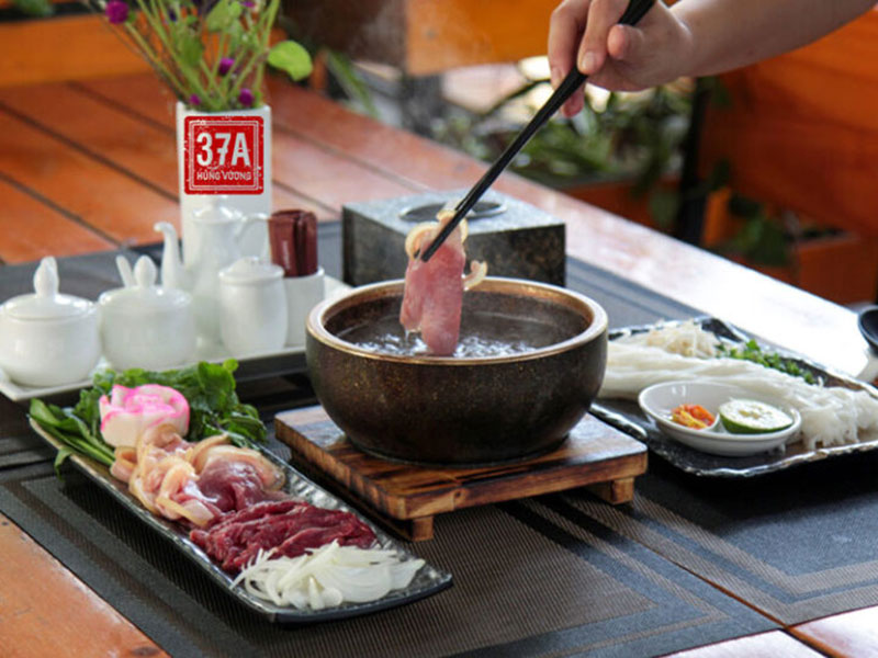 Phở Bát Đá 37 đặc biệt – Sự kết hợp giữa hương vị truyền thống và tinh hoa ẩm thực hiện đại