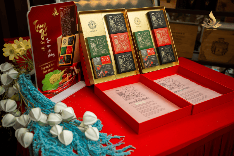 set bánh trung thu kim ngư du nguyệt