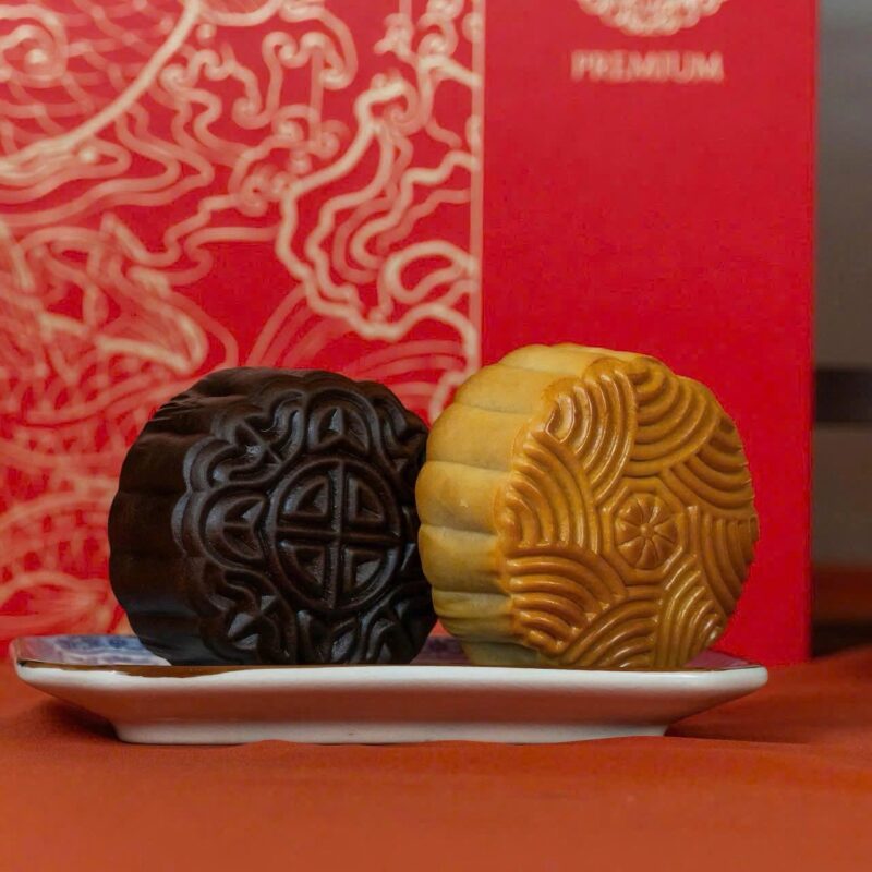 Set Bánh Trung Thu Cao Cấp Kim Ngư Du Nguyệt