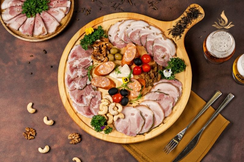 set lợn đen bản địa xông trà